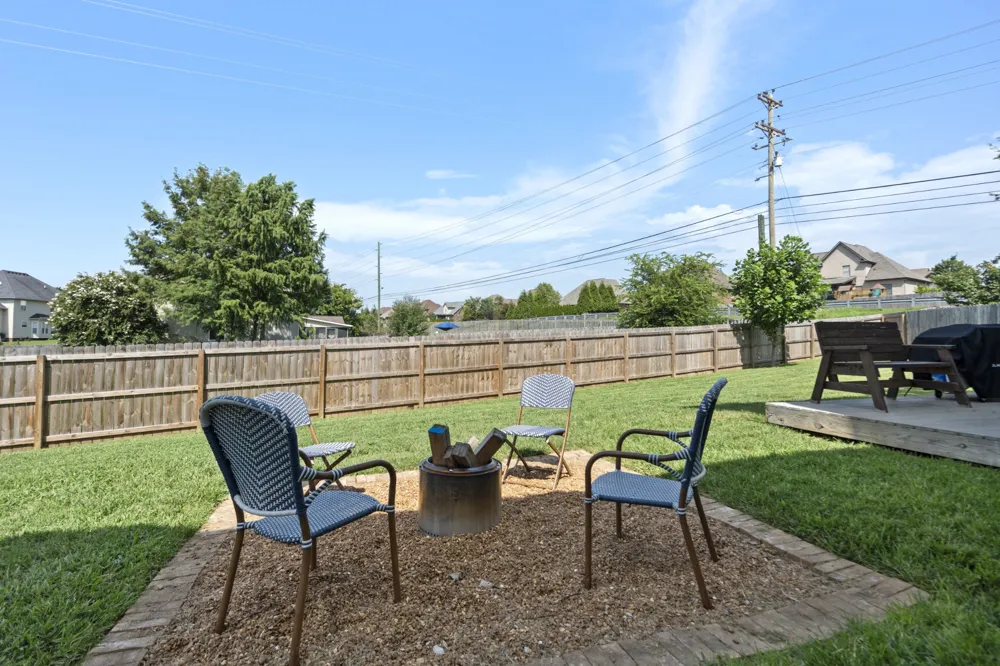 1725 Stephenson Ln Spring Hill, TN 37174