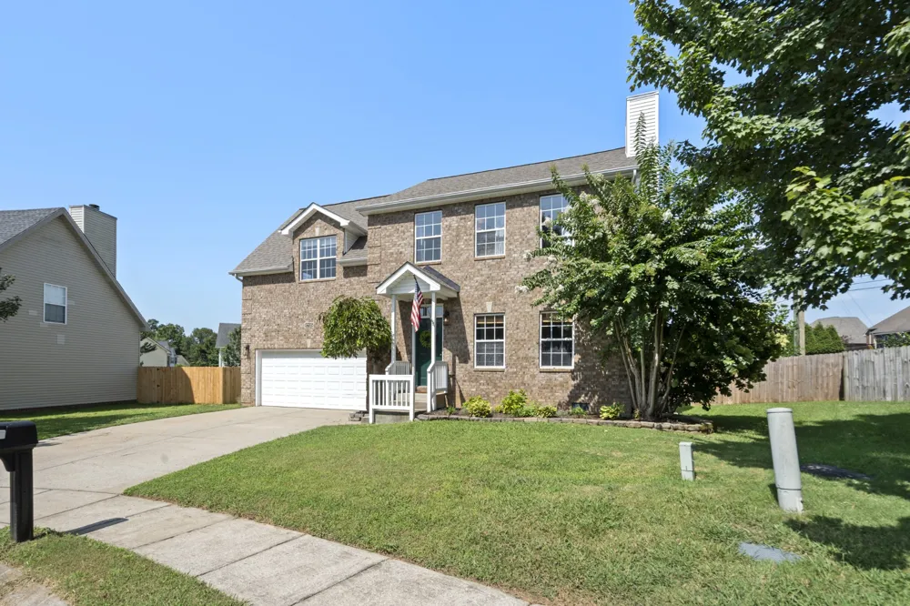 1725 Stephenson Ln Spring Hill, TN 37174