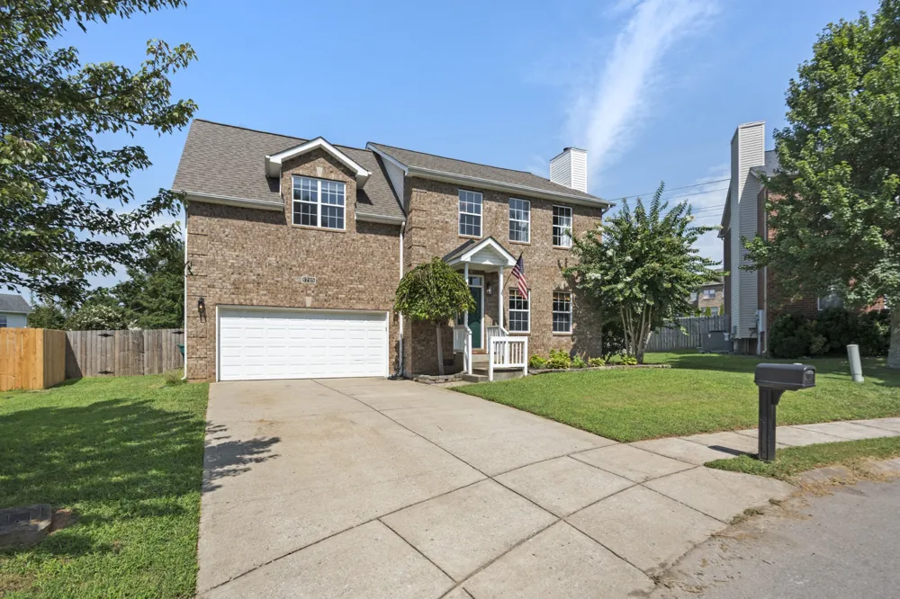1725 Stephenson Ln Spring Hill, TN 37174