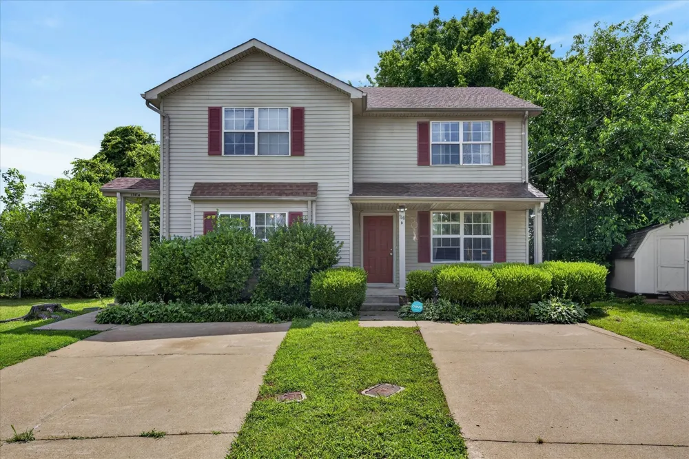 114 Cunningham Pl #B Clarksville, TN 37042
