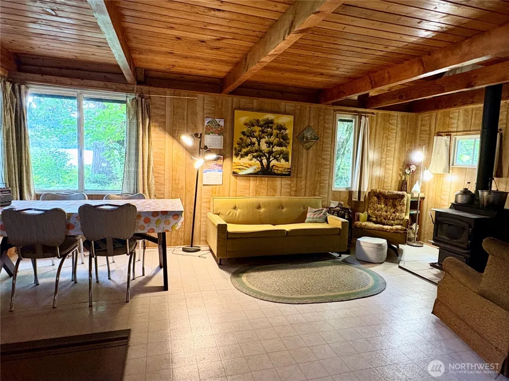 58633 Floral Lane Rockport, WA 98267