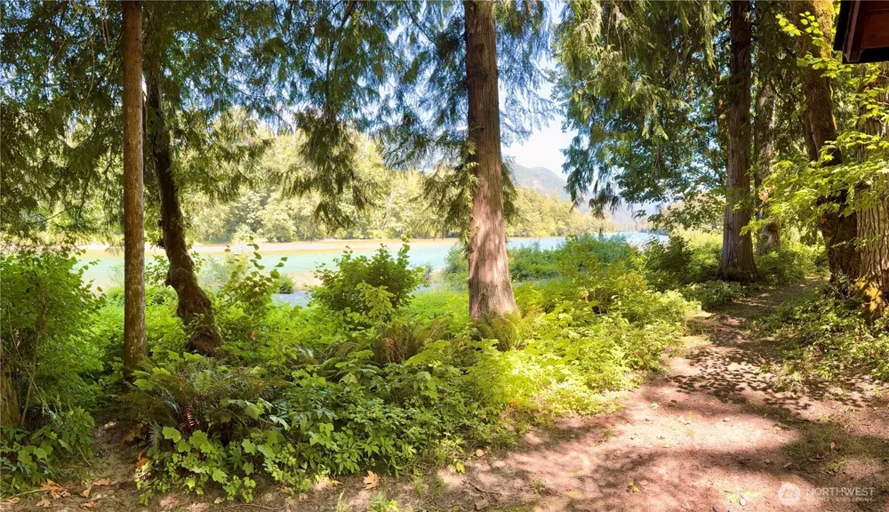 58633 Floral Lane Rockport, WA 98267