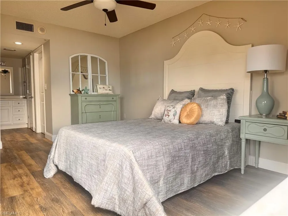 4510 Key Drive #102 North Fort Myers, FL 33903