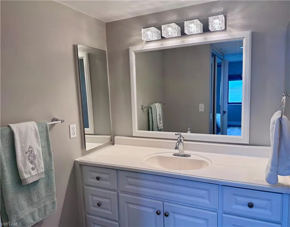 4510 Key Drive #102 North Fort Myers, FL 33903
