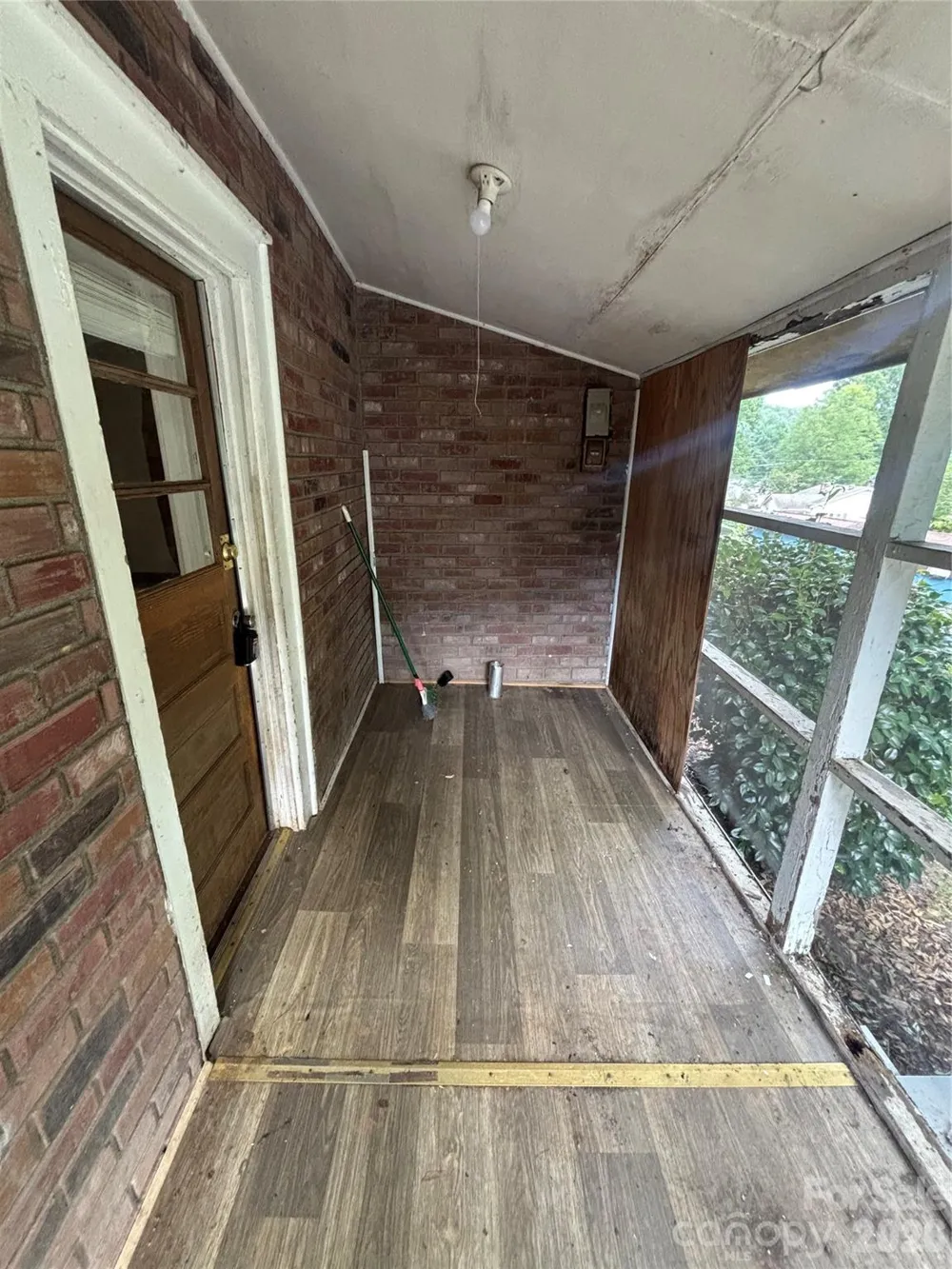 40 Beaver Street Tryon, NC 28782