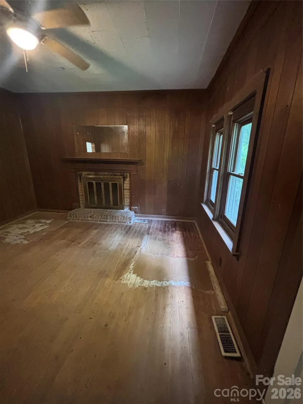 40 Beaver Street Tryon, NC 28782