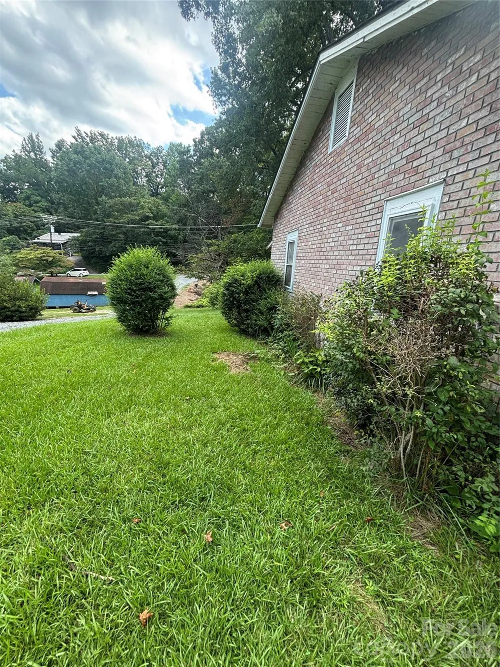 40 Beaver Street Tryon, NC 28782