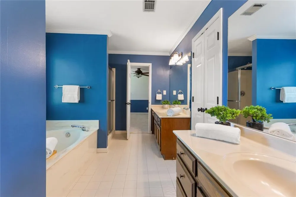 9305 Mackinac Drive Johns Creek, GA 30022