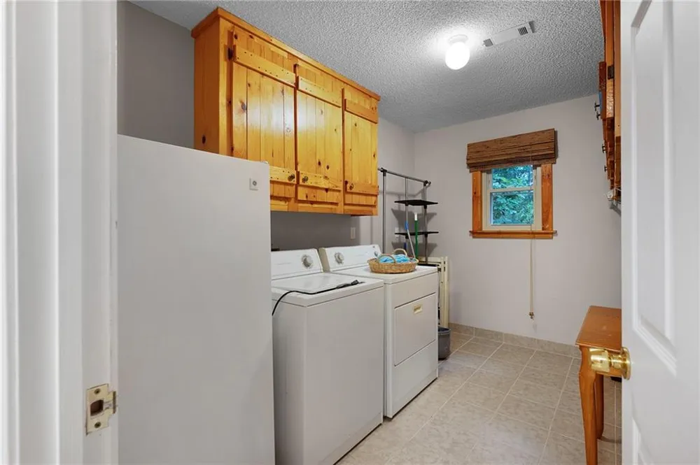 314 Catawba Circle Ellijay, GA 30540