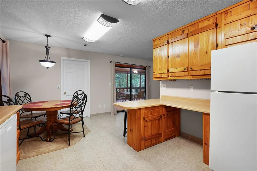 314 Catawba Circle Ellijay, GA 30540