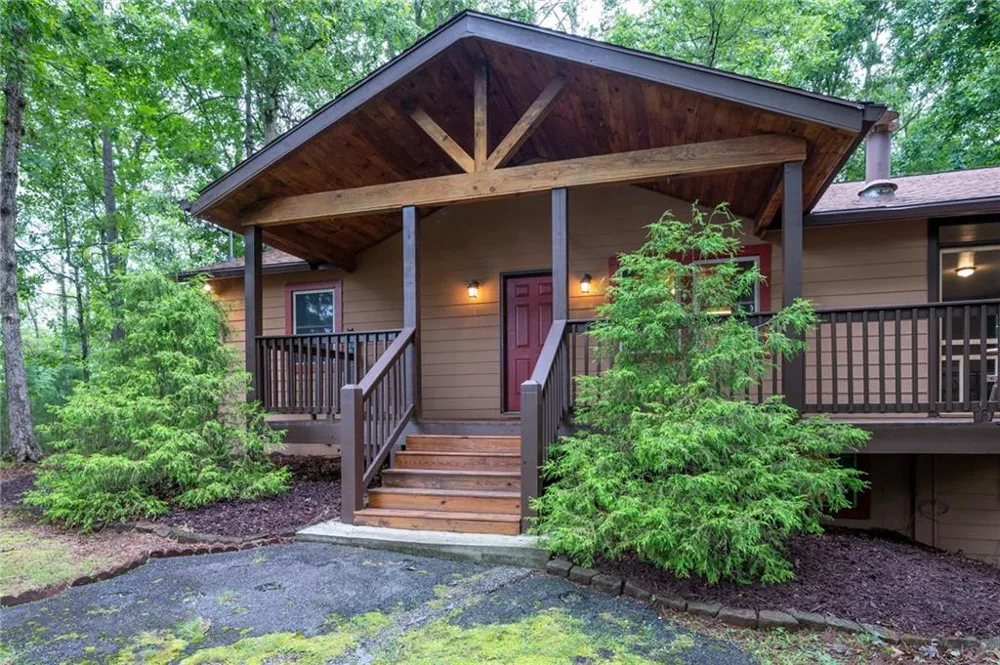 314 Catawba Circle Ellijay, GA 30540