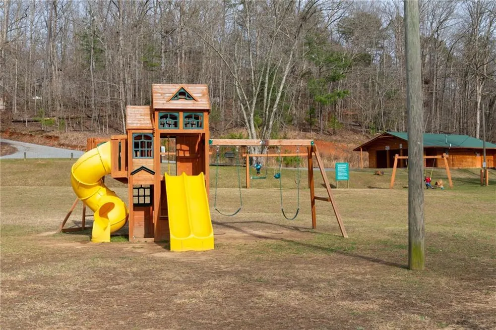 314 Catawba Circle Ellijay, GA 30540