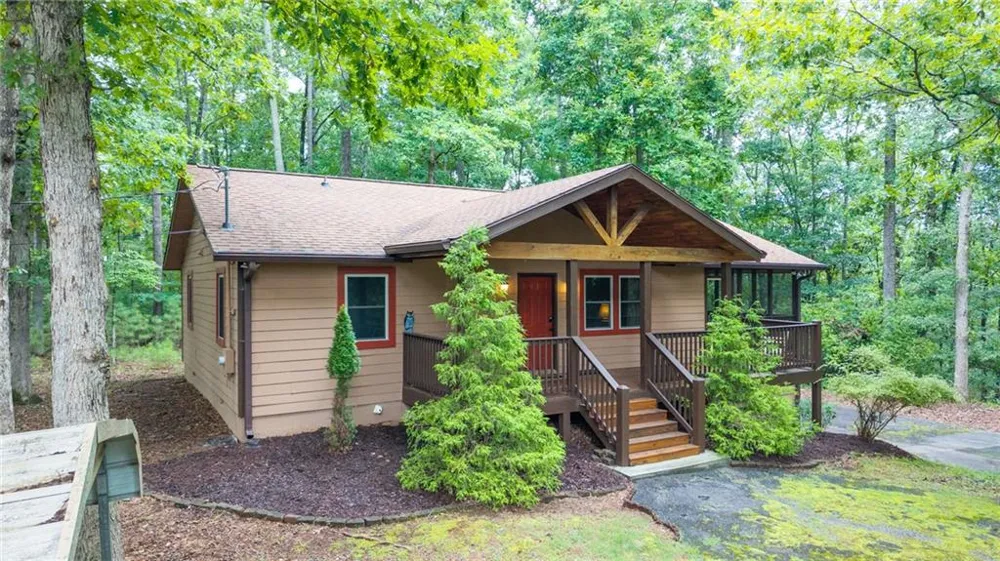 314 Catawba Circle Ellijay, GA 30540
