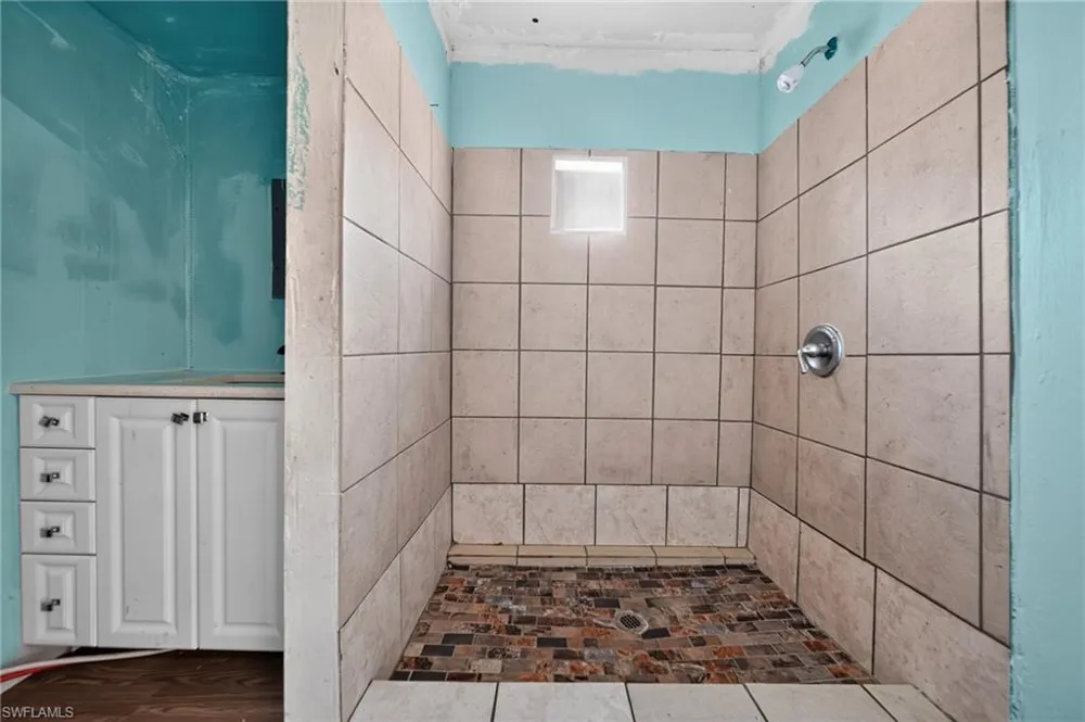 1846 Maple Drive Fort Myers, FL 33907