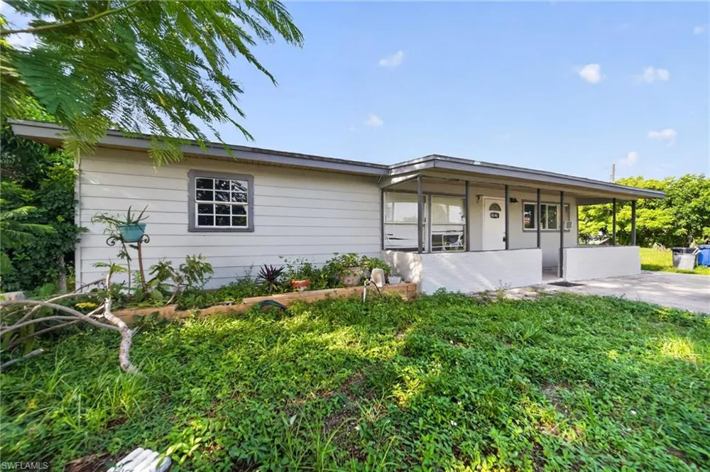 1846 Maple Drive Fort Myers, FL 33907