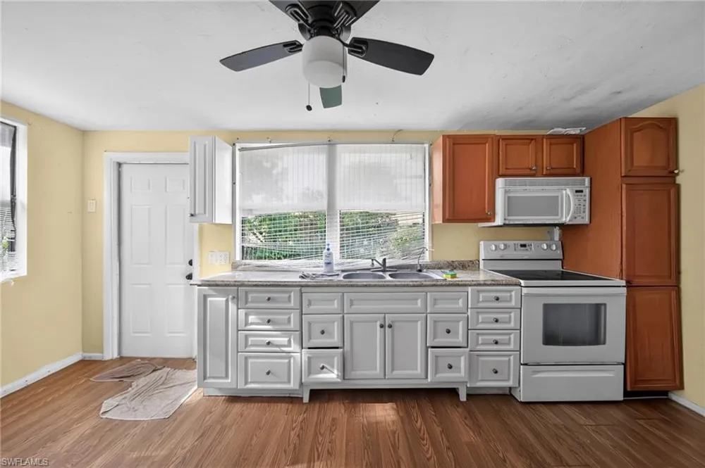 1846 Maple Drive Fort Myers, FL 33907