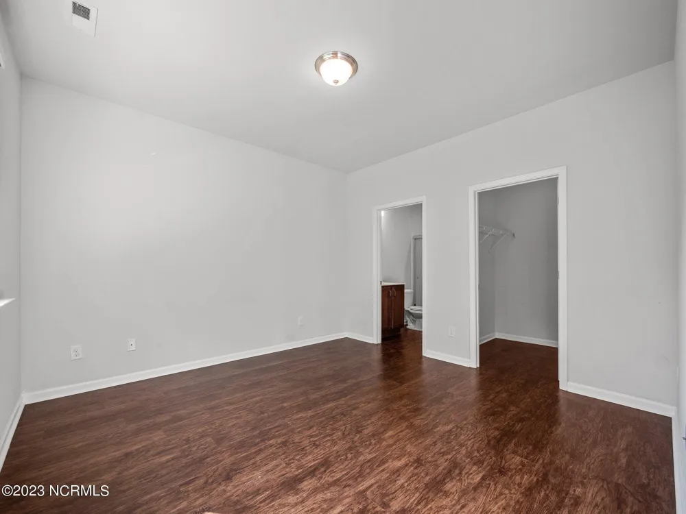 697 Morris Landing Road Holly Ridge, NC 28445