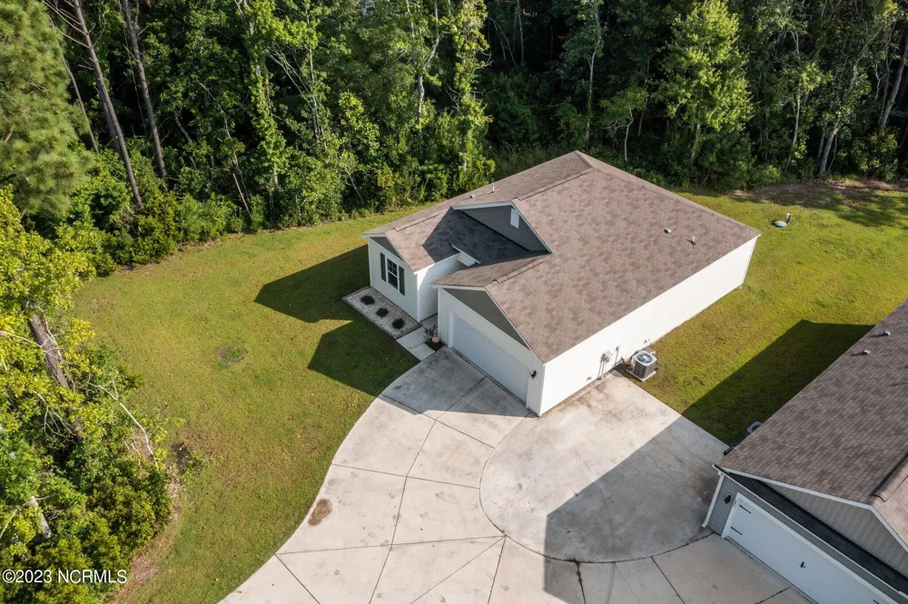 697 Morris Landing Road Holly Ridge, NC 28445