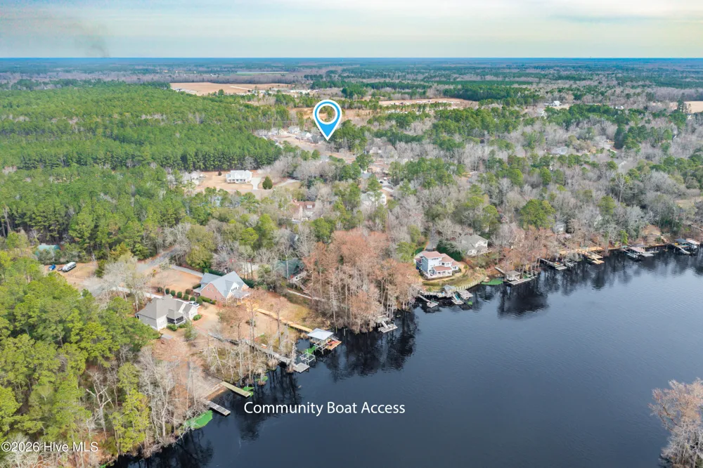 121 E Pointe Road Rocky Point, NC 28457
