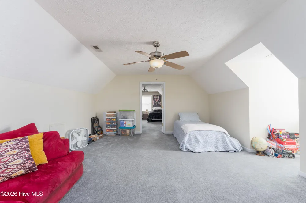 121 E Pointe Road Rocky Point, NC 28457