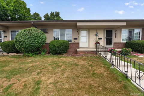 25325 Potomac Drive #3