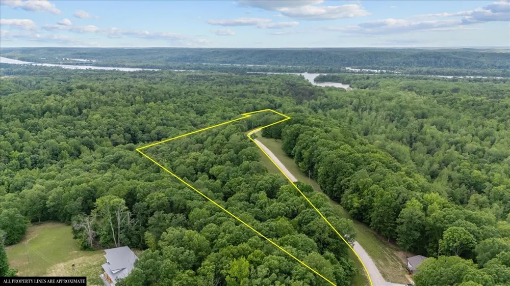 0 Rustic Valley Drive Waverly, TN 37185