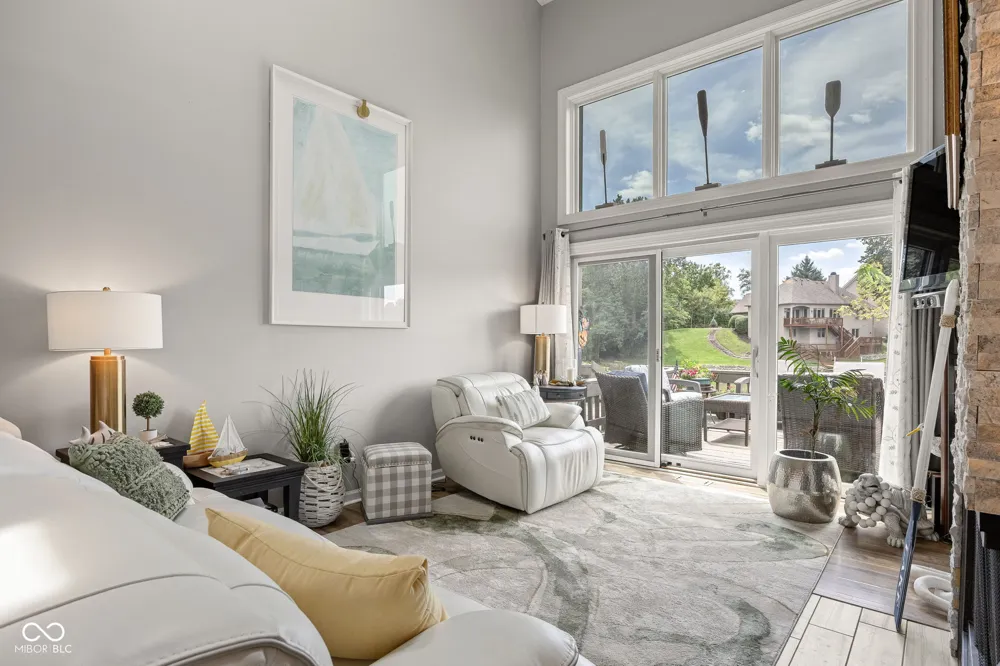 8094 Shorewalk Drive Indianapolis, IN 46236