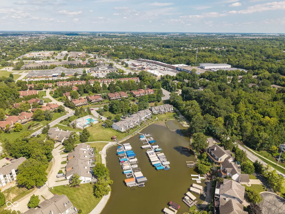 8094 Shorewalk Drive Indianapolis, IN 46236