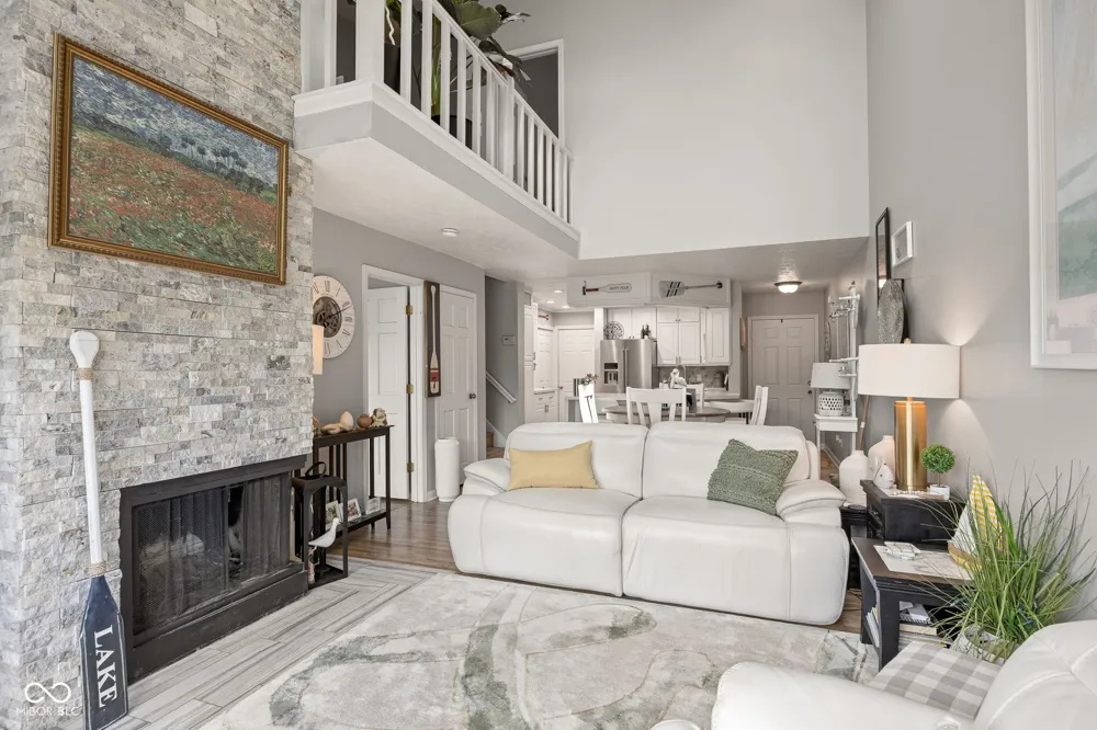8094 Shorewalk Drive Indianapolis, IN 46236