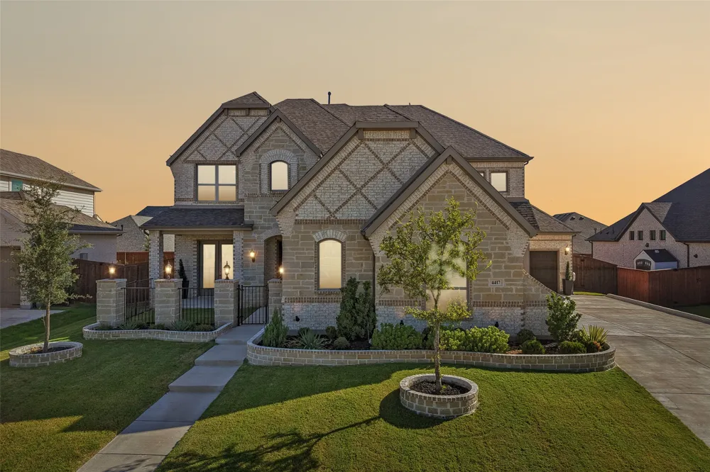 4417 Groundwater Way Midlothian, TX 76065