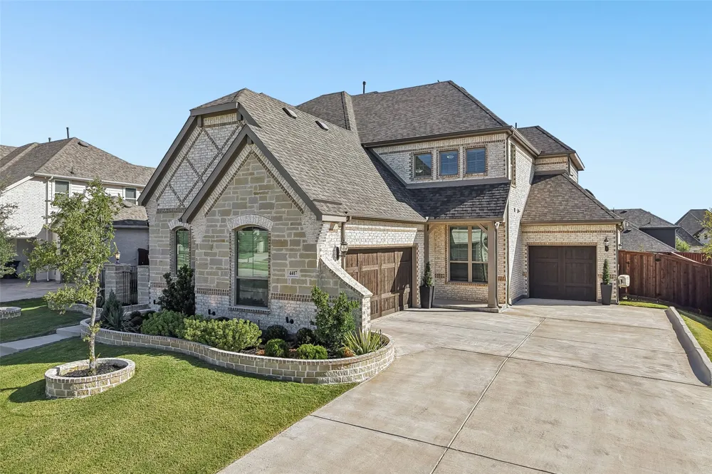 4417 Groundwater Way Midlothian, TX 76065