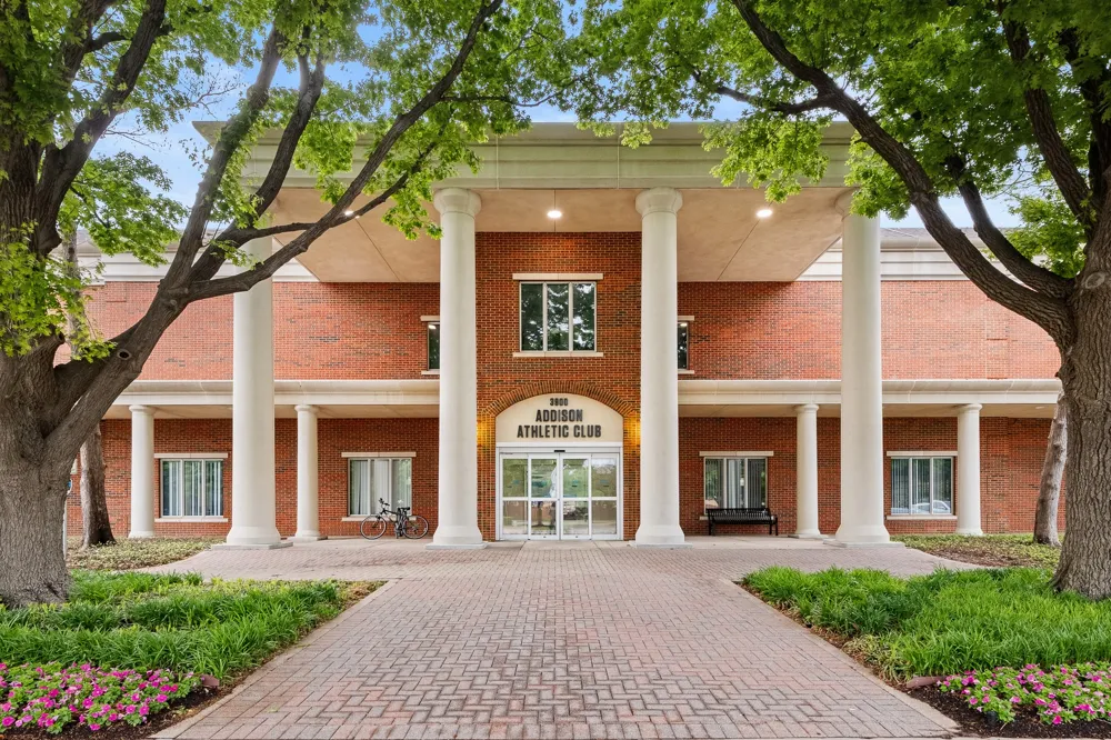 4040 Rive Lane Addison, TX 75001