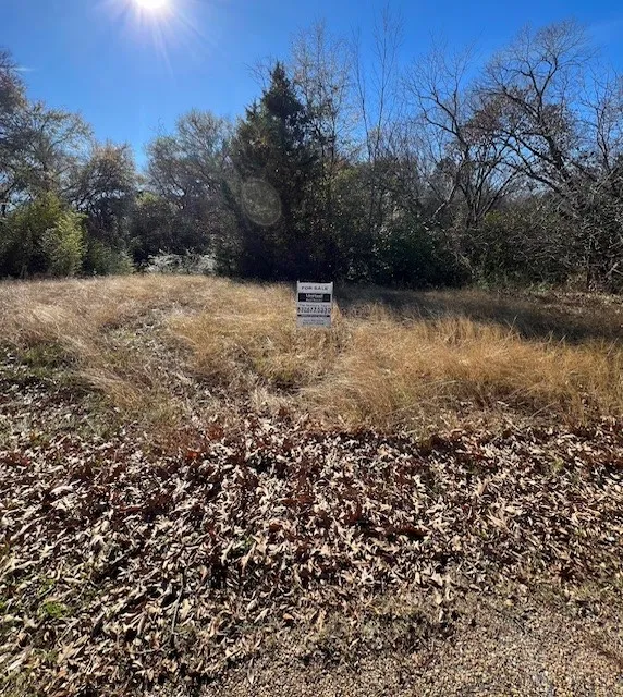 188 Baywood Boulevard Mabank, TX 75156