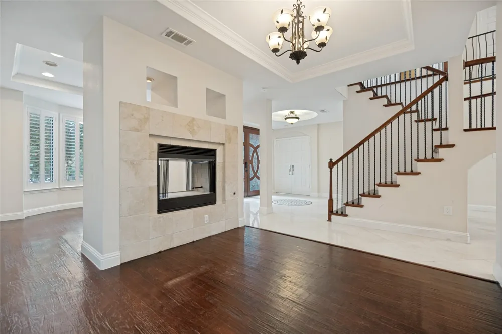 6810 Airline Road University Park, TX 75205