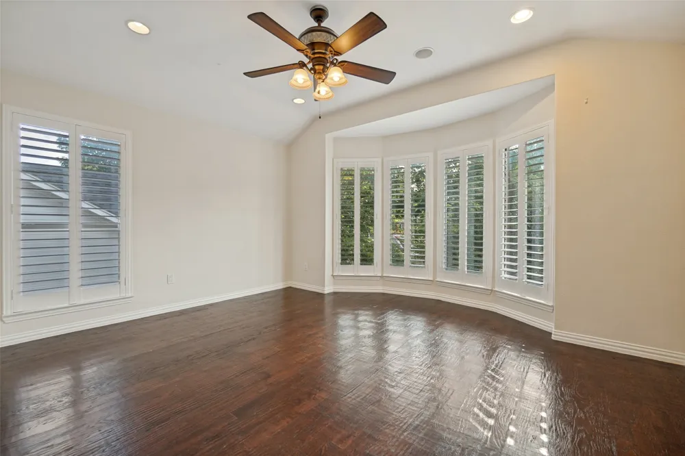 6810 Airline Road University Park, TX 75205
