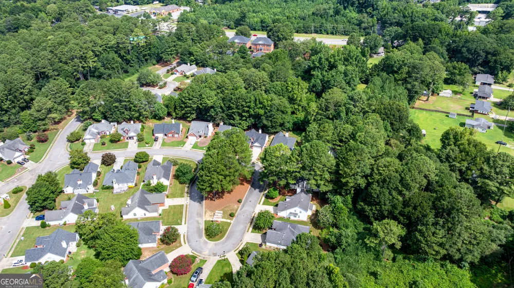 150 Eastfield CT Fayetteville, GA 30215