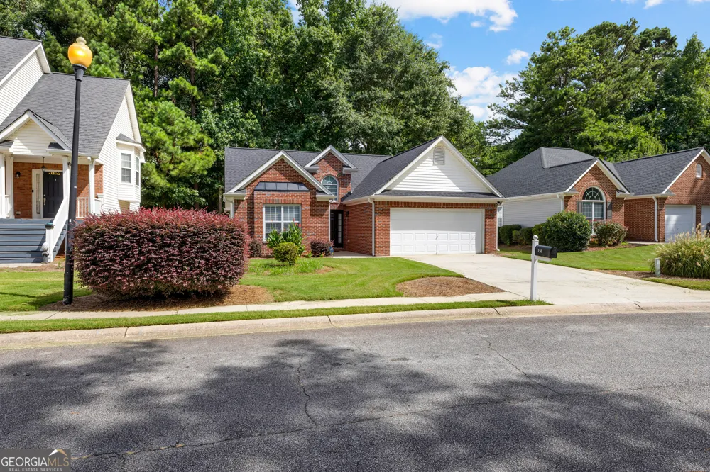 150 Eastfield CT Fayetteville, GA 30215