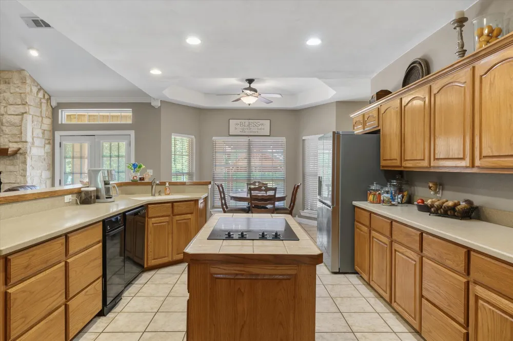 1312 Vz County Road 2624 Wills Point, TX 75169