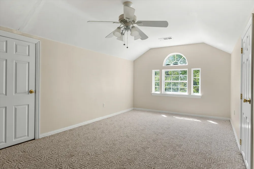 1312 Vz County Road 2624 Wills Point, TX 75169