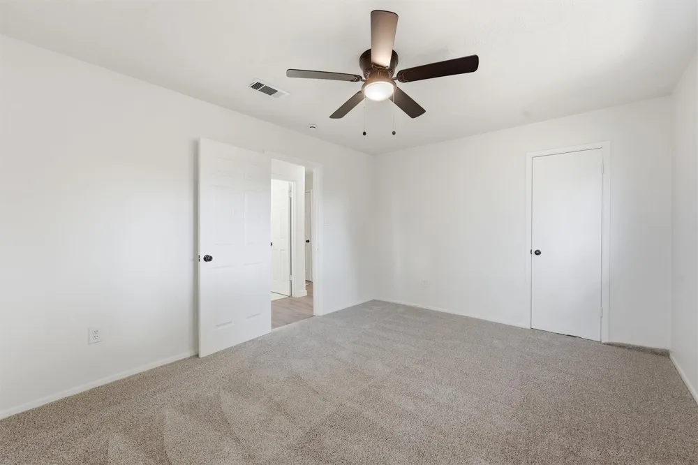 6602 Indian Falls Drive Houston, TX 77489