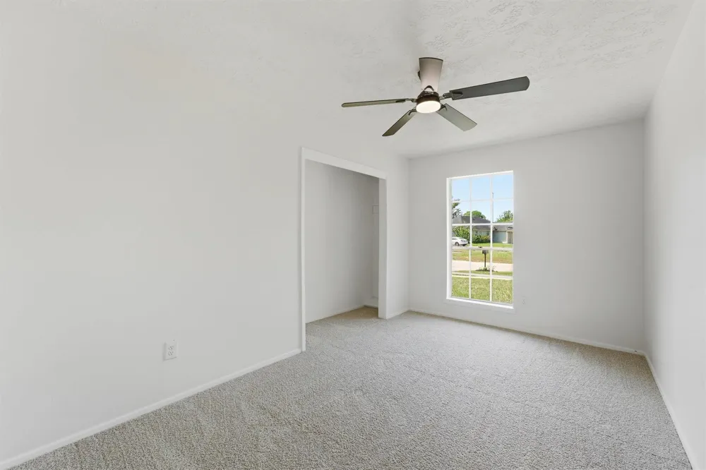 6602 Indian Falls Drive Houston, TX 77489