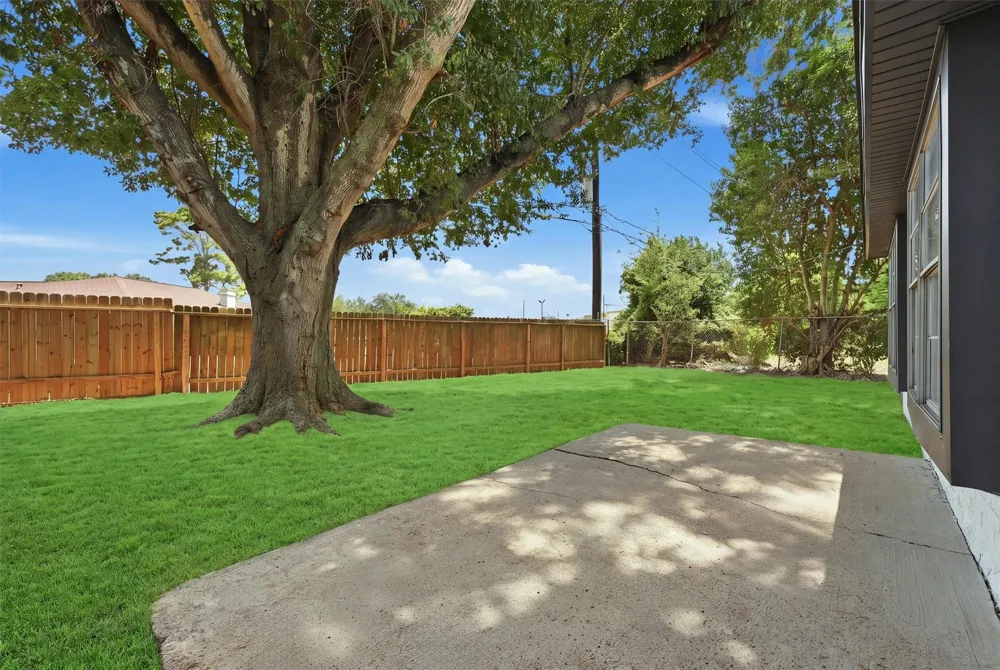 6602 Indian Falls Drive Houston, TX 77489
