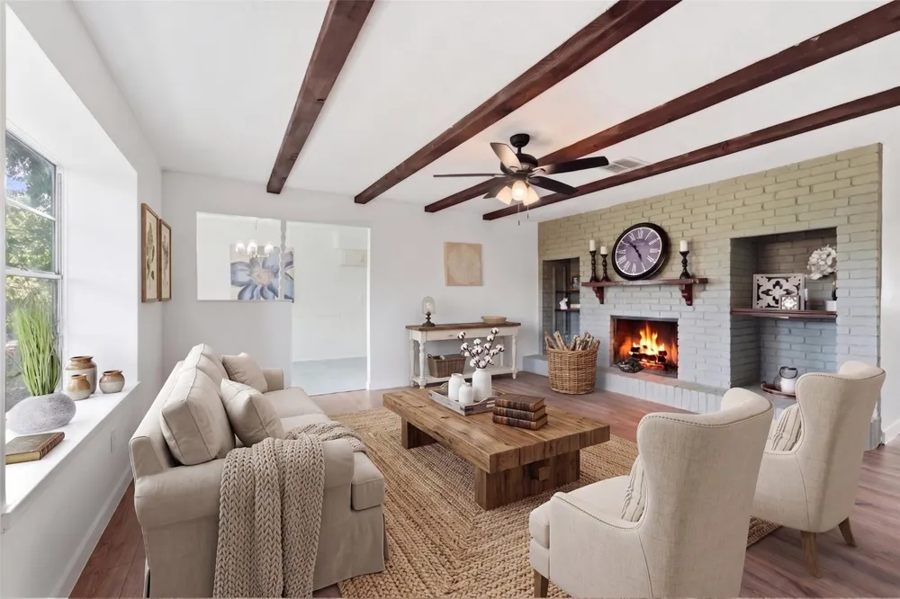 6602 Indian Falls Drive Houston, TX 77489