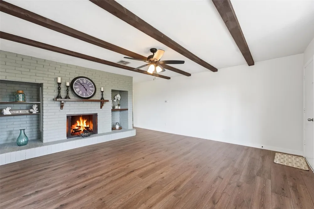 6602 Indian Falls Drive Houston, TX 77489