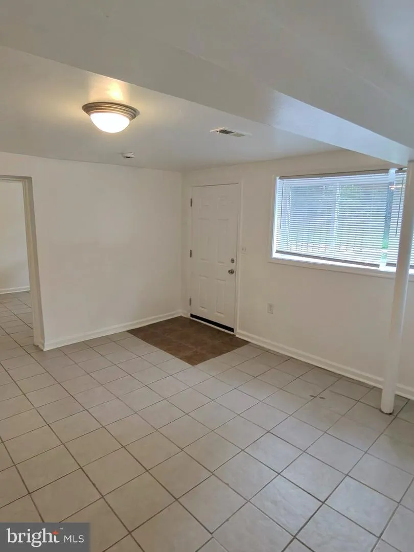 407 LEBAUM STREET SE #4 Washington, DC 20032