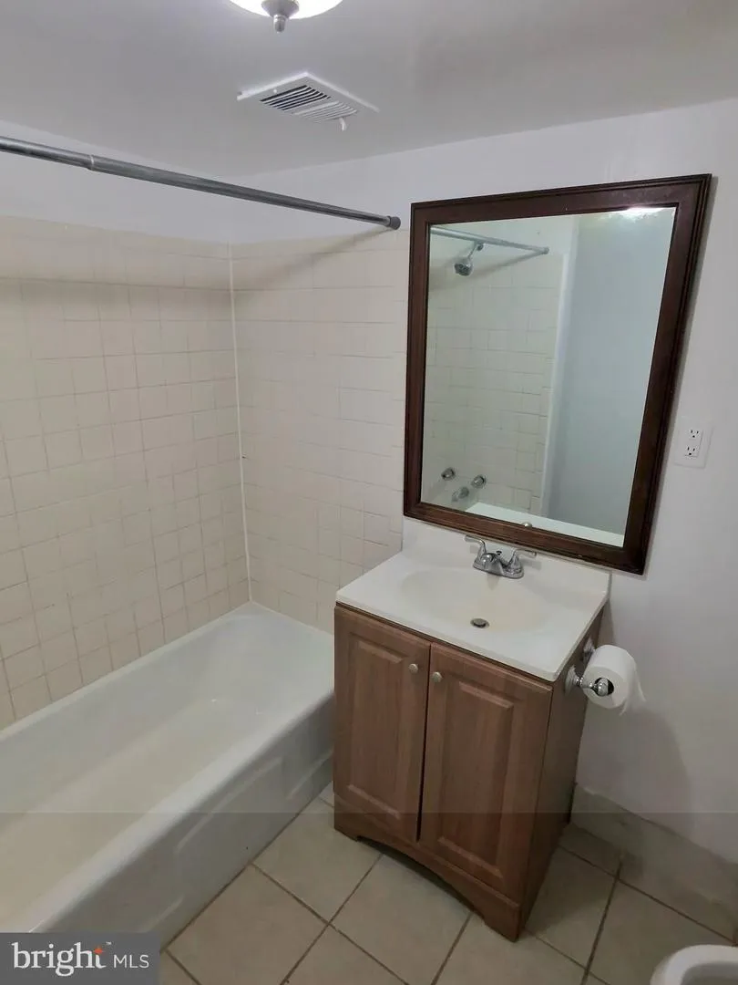407 LEBAUM STREET SE #4 Washington, DC 20032