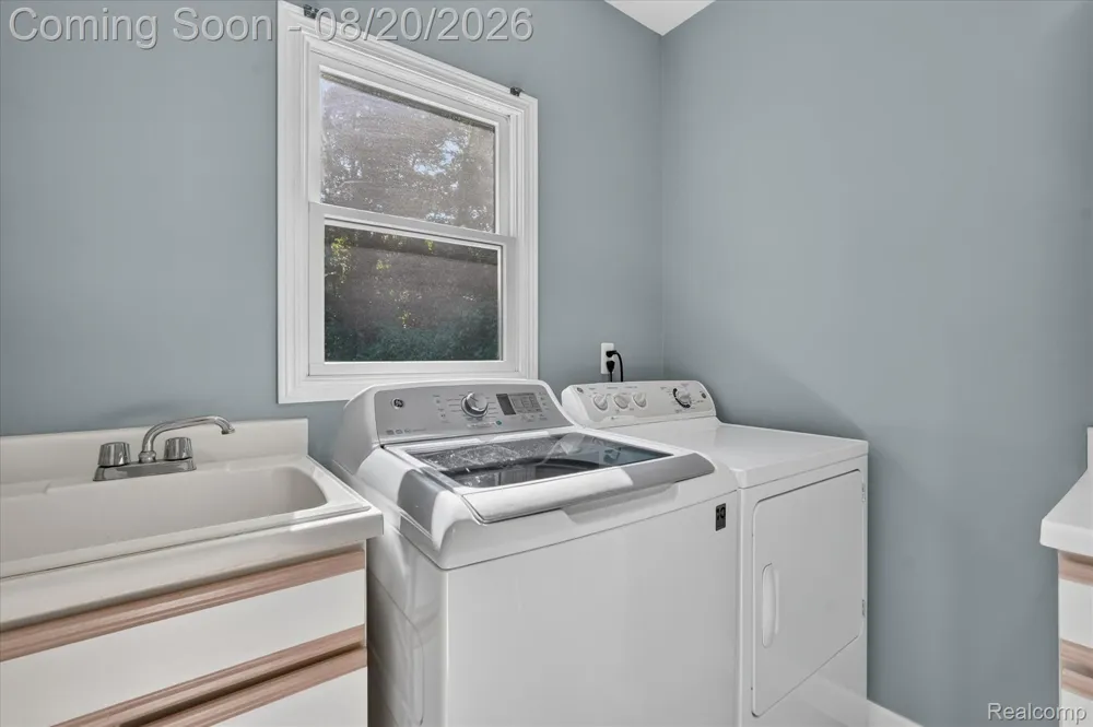 1917 S Milford Road Milford Charter Township, MI 48381