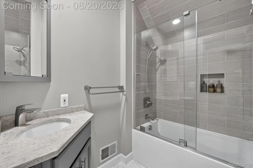 1917 S Milford Road Milford Charter Township, MI 48381