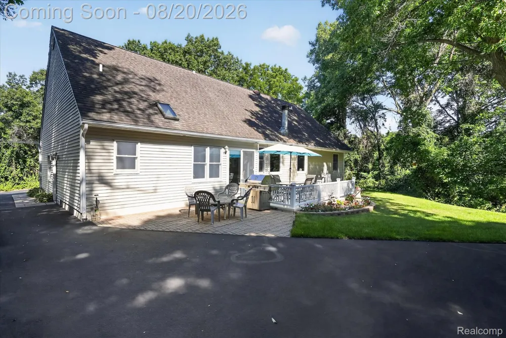 1917 S Milford Road Milford Charter Township, MI 48381