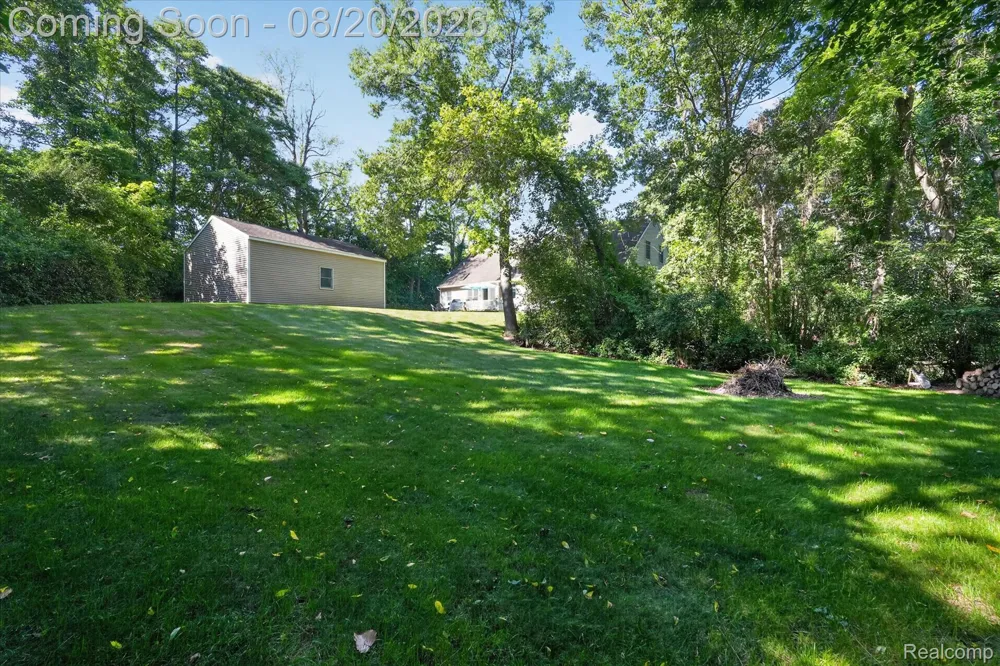 1917 S Milford Road Milford Charter Township, MI 48381